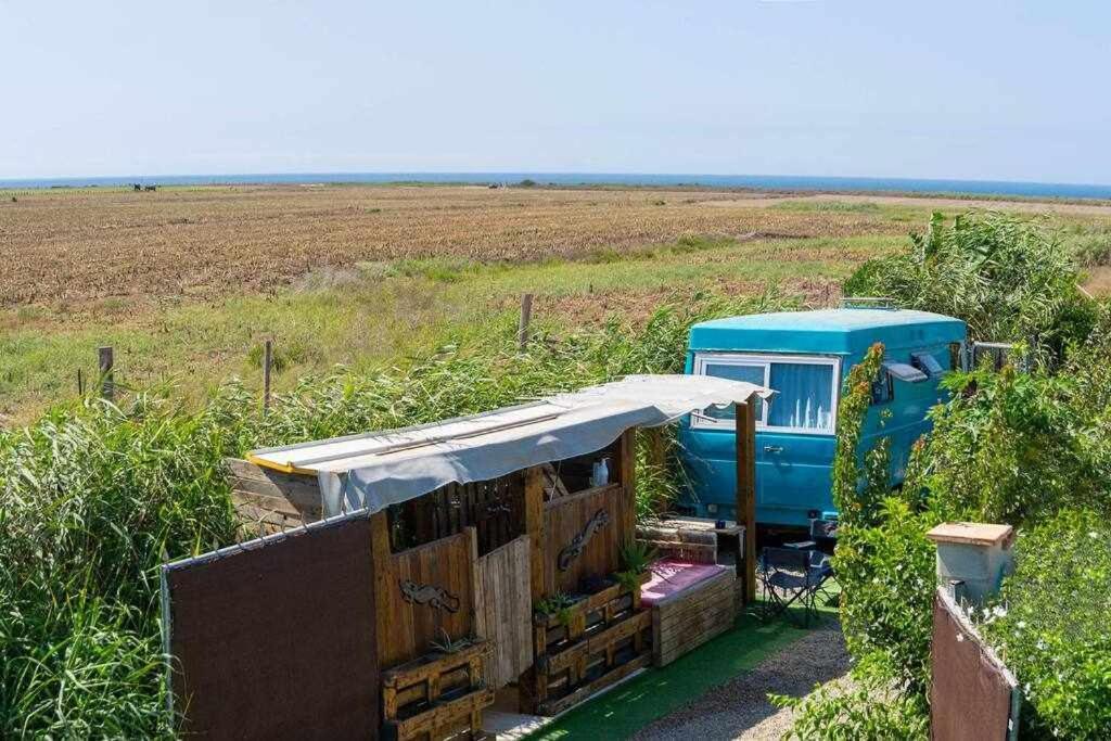 Jabuti Autocaravana Con Porche Y Aparcamiento Cádiz Kültér fotó